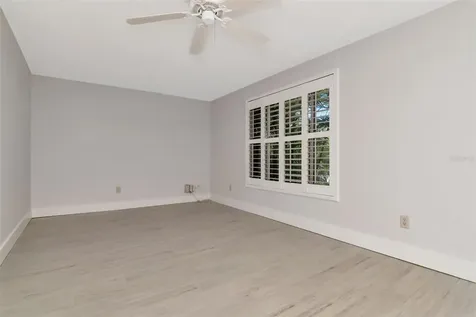 2826 W Shelton Avenue Tampa FL 33611