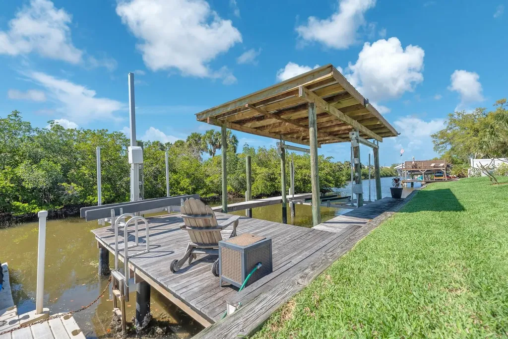 9425 Oak Street Riverview FL 33578