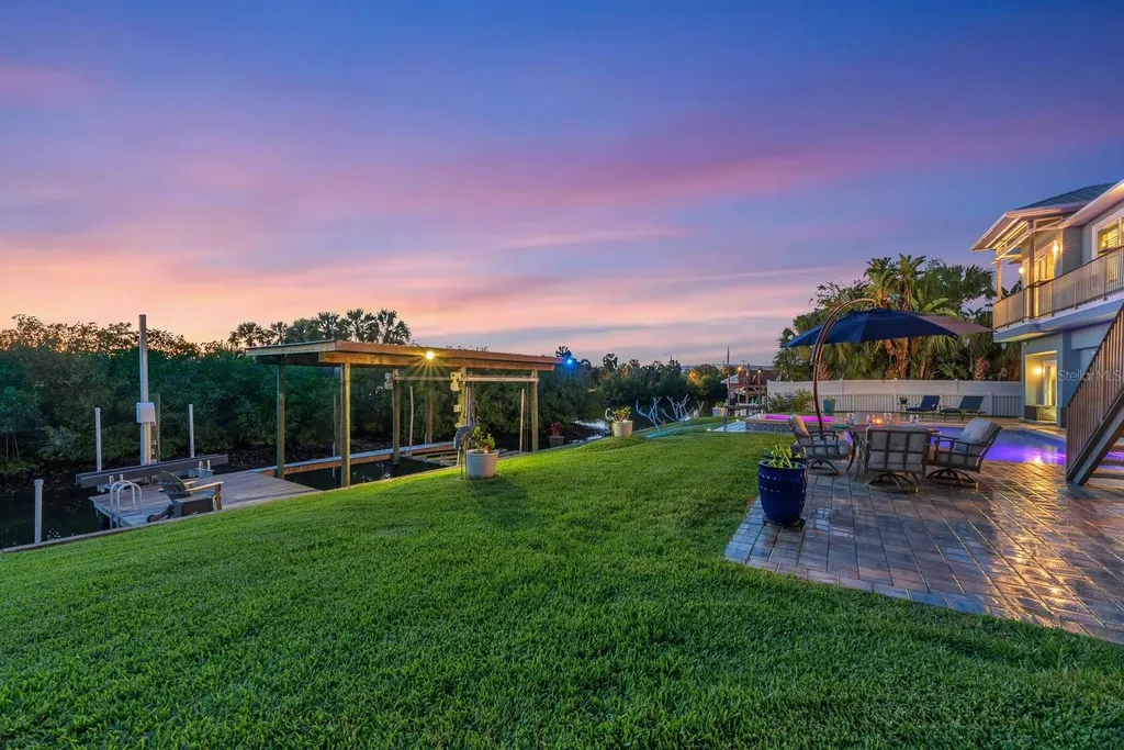 9425 Oak Street Riverview FL 33578