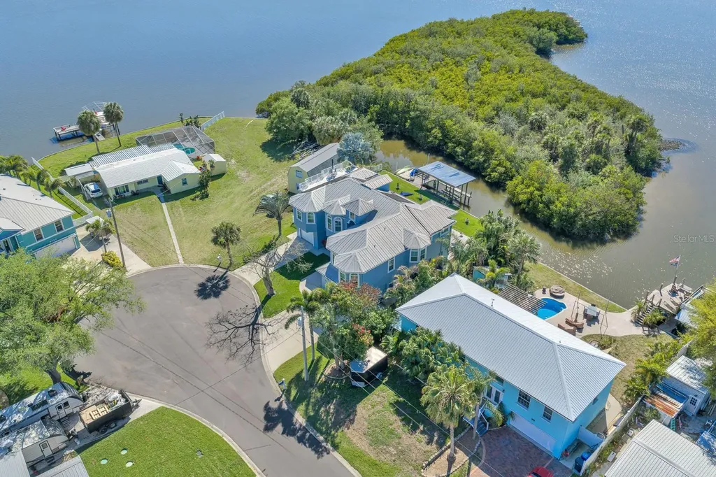 9425 Oak Street Riverview FL 33578