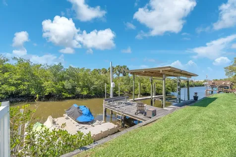9425 Oak Street Riverview FL 33578