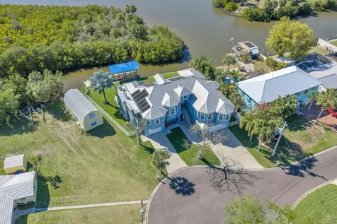 9425 Oak Street Riverview FL 33578