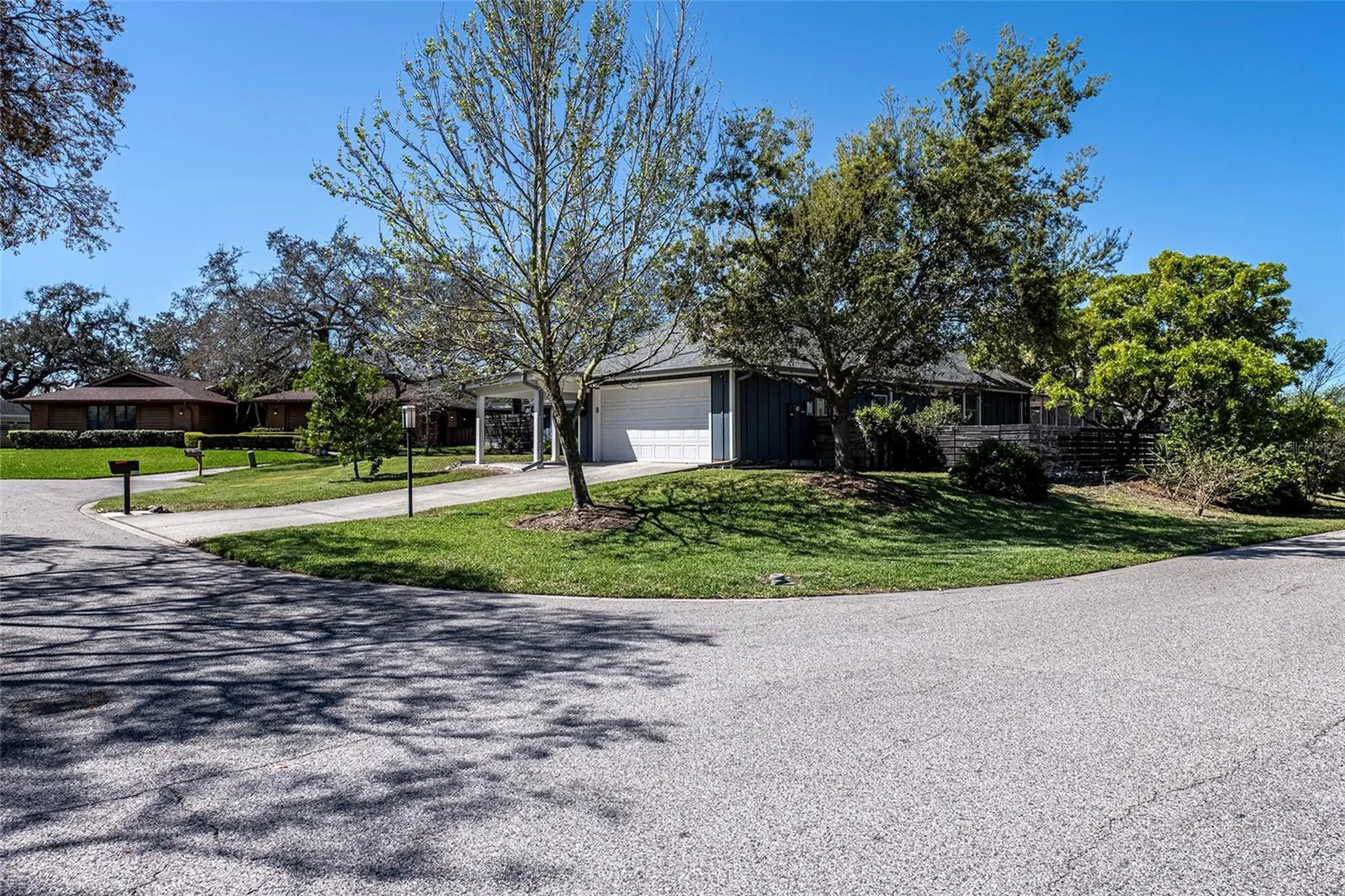 2334 Burnley Court Dunedin FL 34698