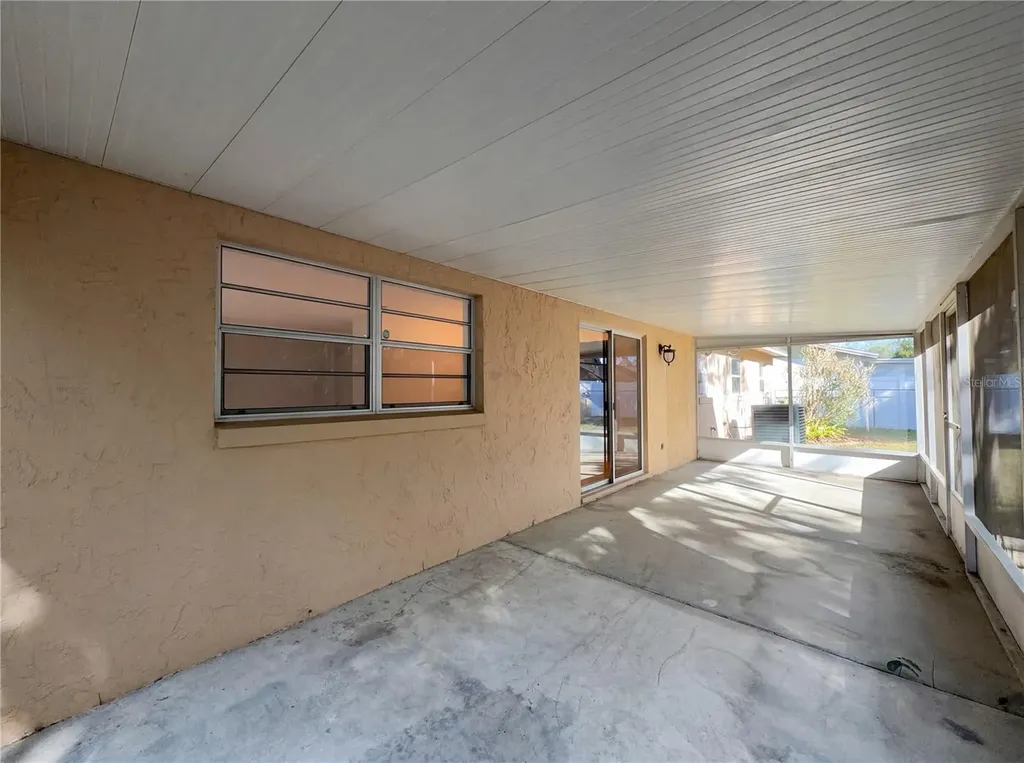 1203 Bristolwood Street Brandon FL 33510