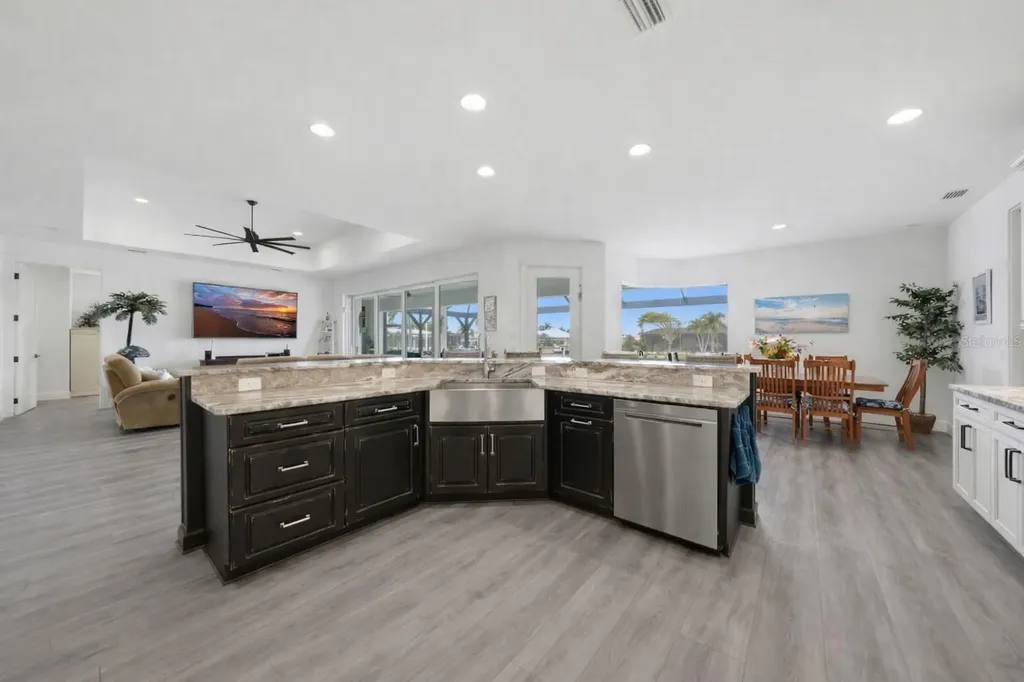 2750 W Marion Avenue Punta Gorda FL 33950
