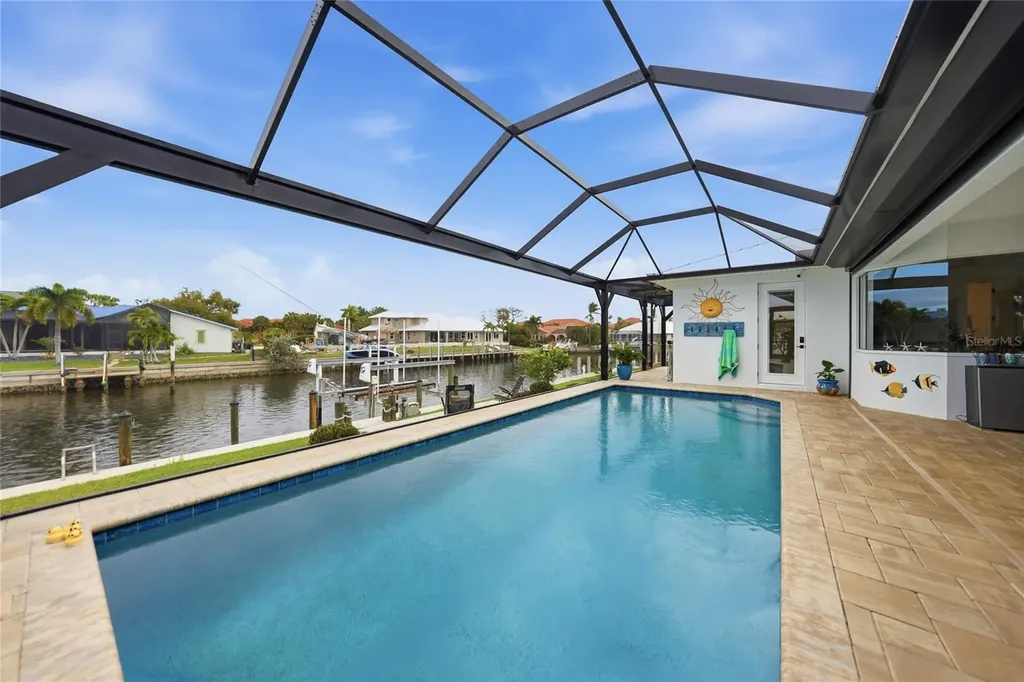 2750 W Marion Avenue Punta Gorda FL 33950