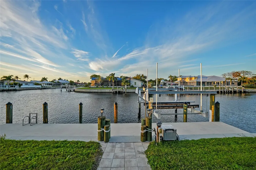 2750 W Marion Avenue Punta Gorda FL 33950