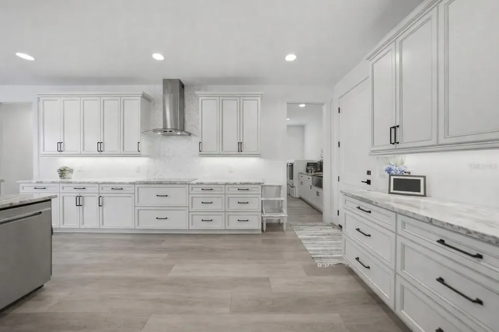 2750 W Marion Avenue Punta Gorda FL 33950