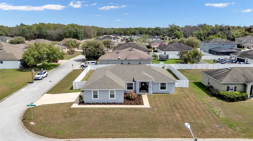 6796 Hampshire Boulevard Lakeland FL 33813