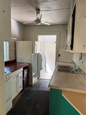 2007 43rd Street S Gulfport FL 33711