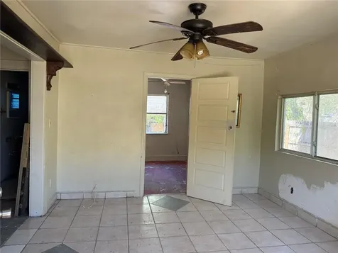 2007 43rd Street S Gulfport FL 33711