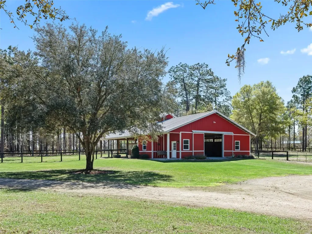 11370 SE 12th Lane Morriston FL 32668