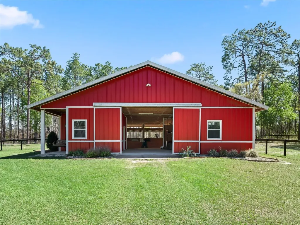 11370 SE 12th Lane Morriston FL 32668