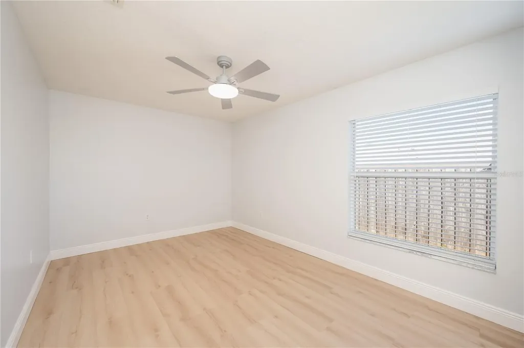 1831 Oakgrove Avenue Deltona FL 32725