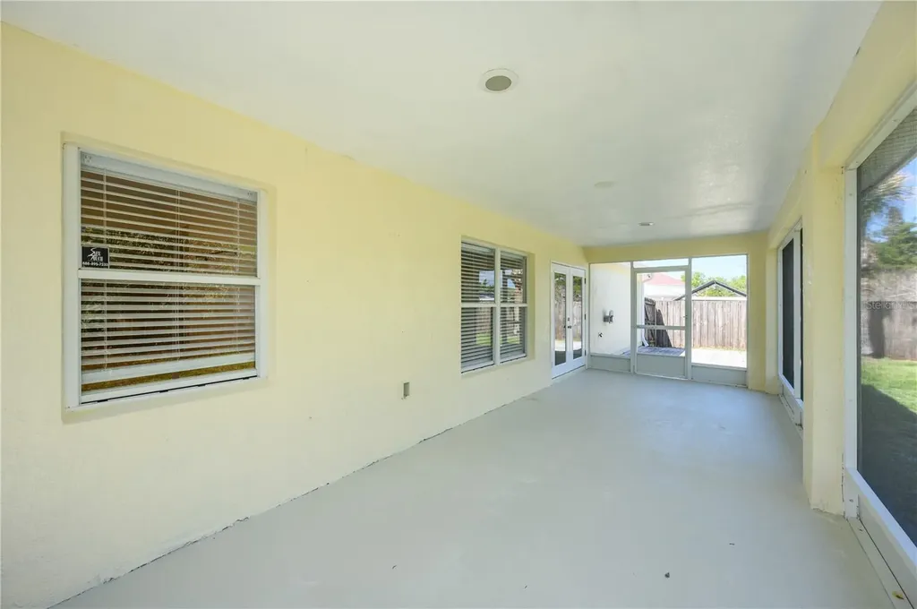 1831 Oakgrove Avenue Deltona FL 32725