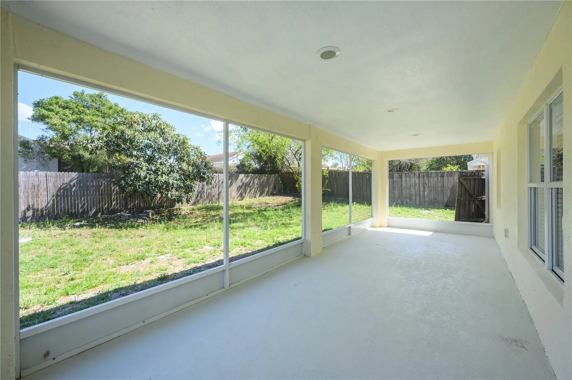 1831 Oakgrove Avenue Deltona FL 32725