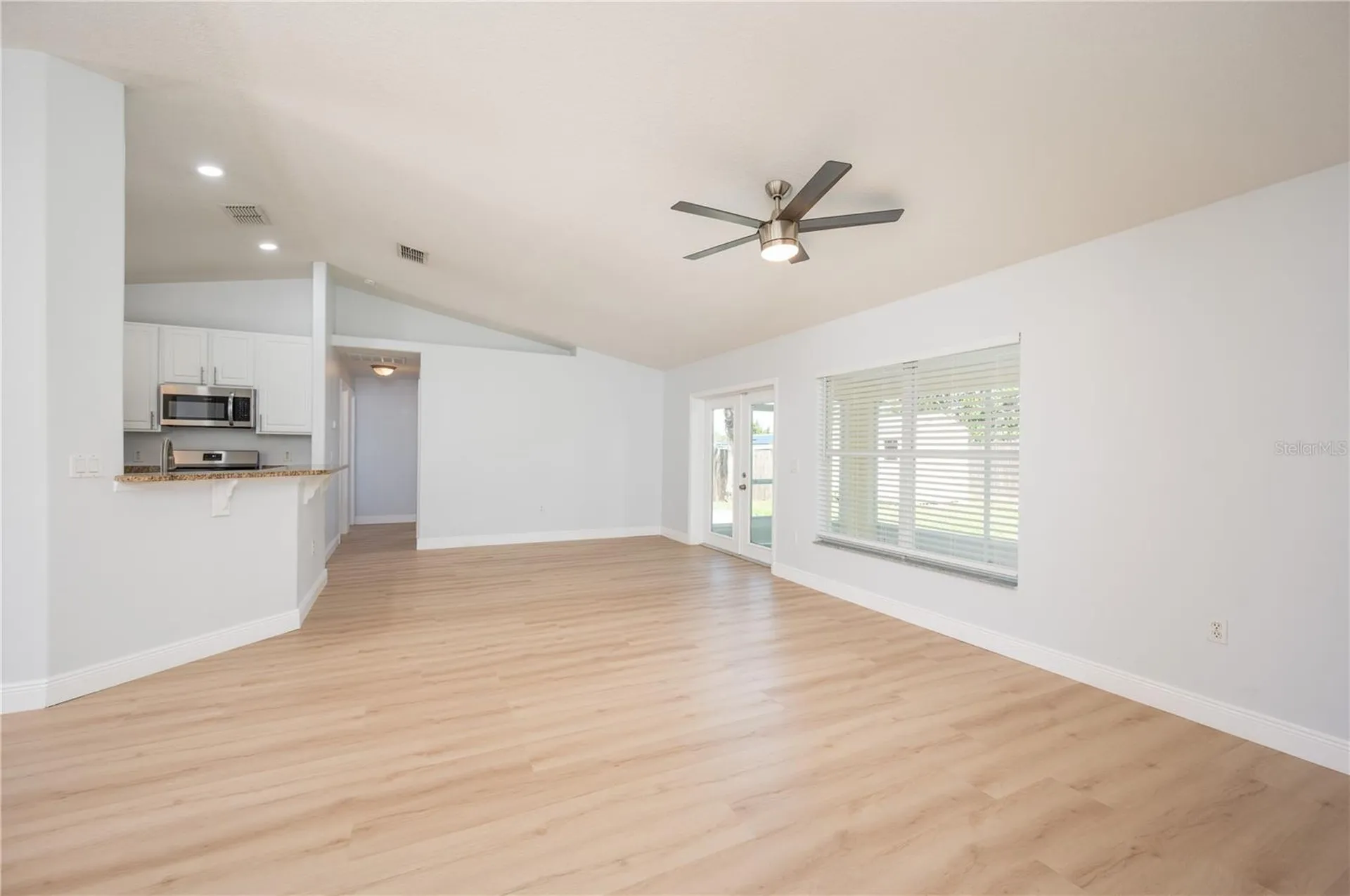 1831 Oakgrove Avenue Deltona FL 32725