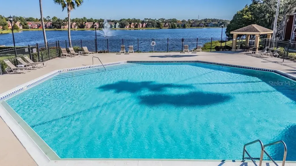 9552 Lake Chase Island Way Tampa FL 33626