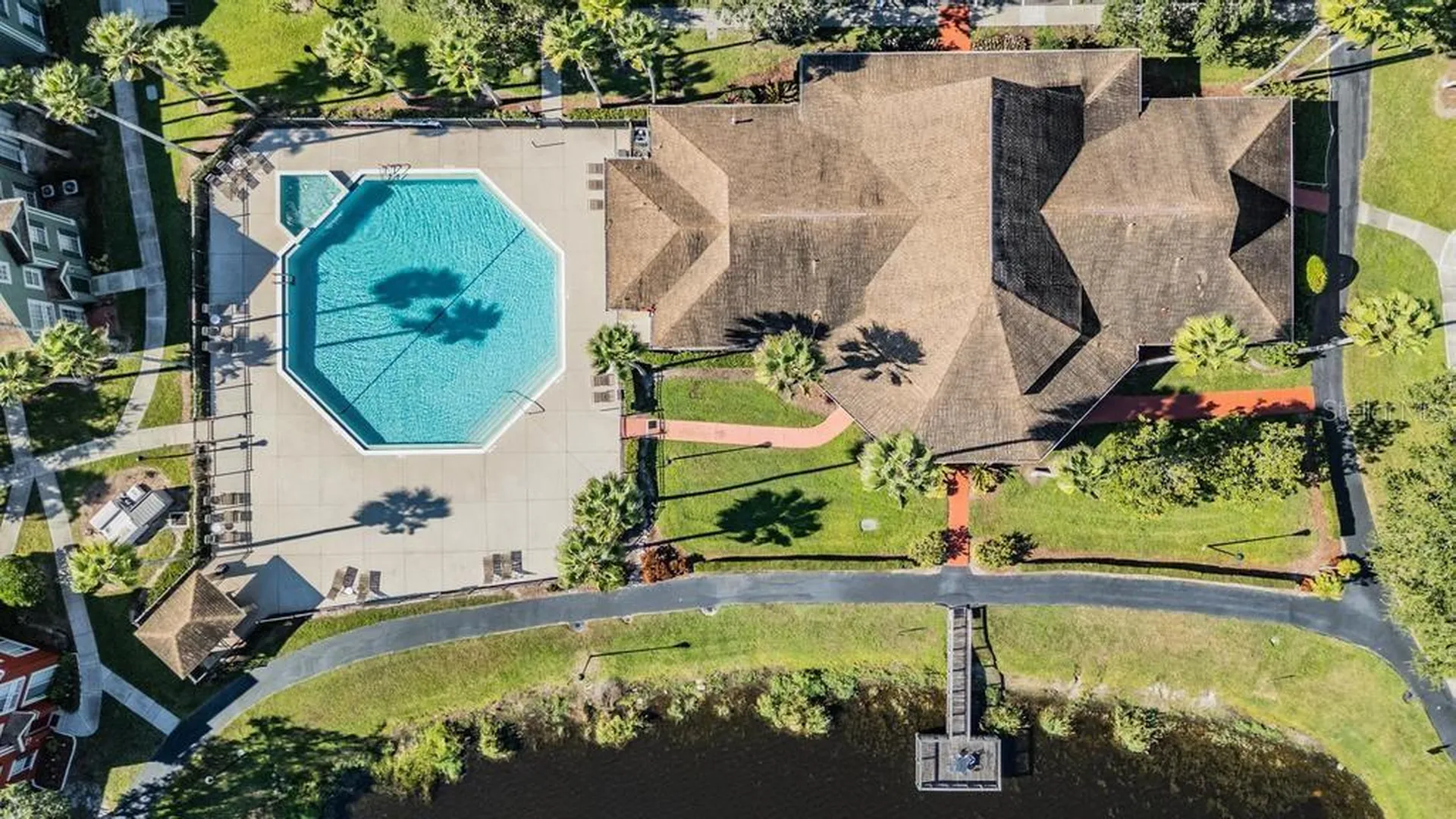 9552 Lake Chase Island Way Tampa FL 33626