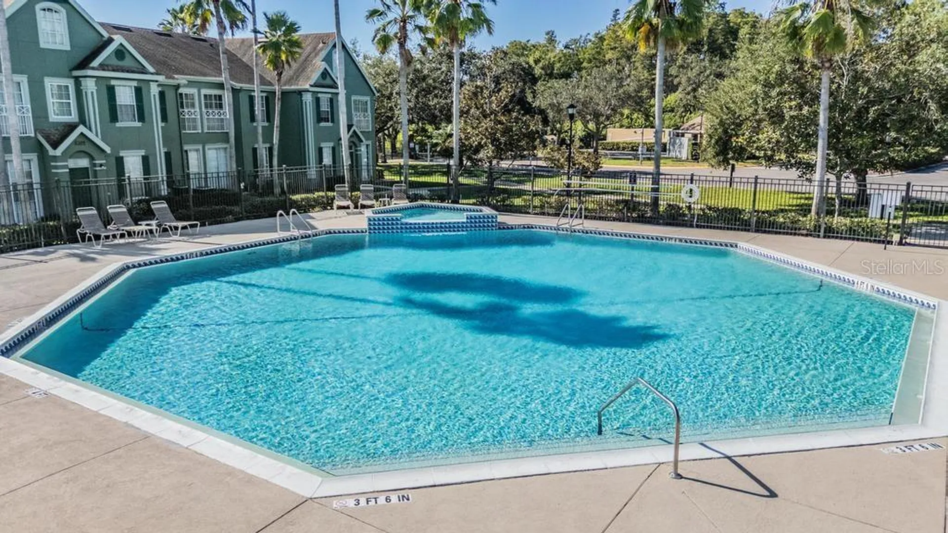 9552 Lake Chase Island Way Tampa FL 33626