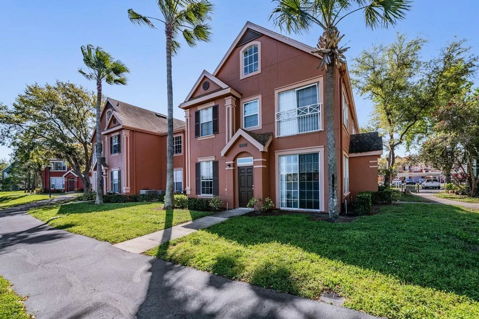 9552 Lake Chase Island Way Tampa FL 33626
