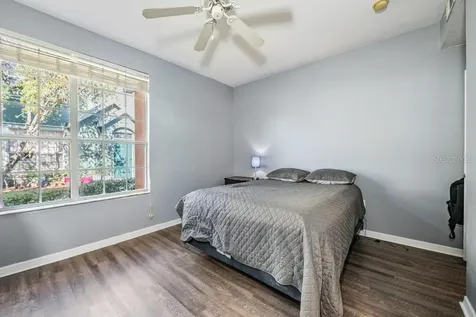 9552 Lake Chase Island Way Tampa FL 33626