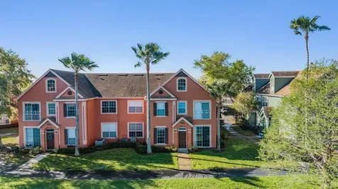9552 Lake Chase Island Way Tampa FL 33626