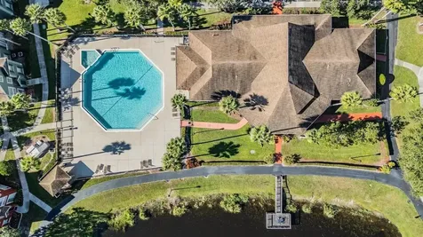 9552 Lake Chase Island Way Tampa FL 33626