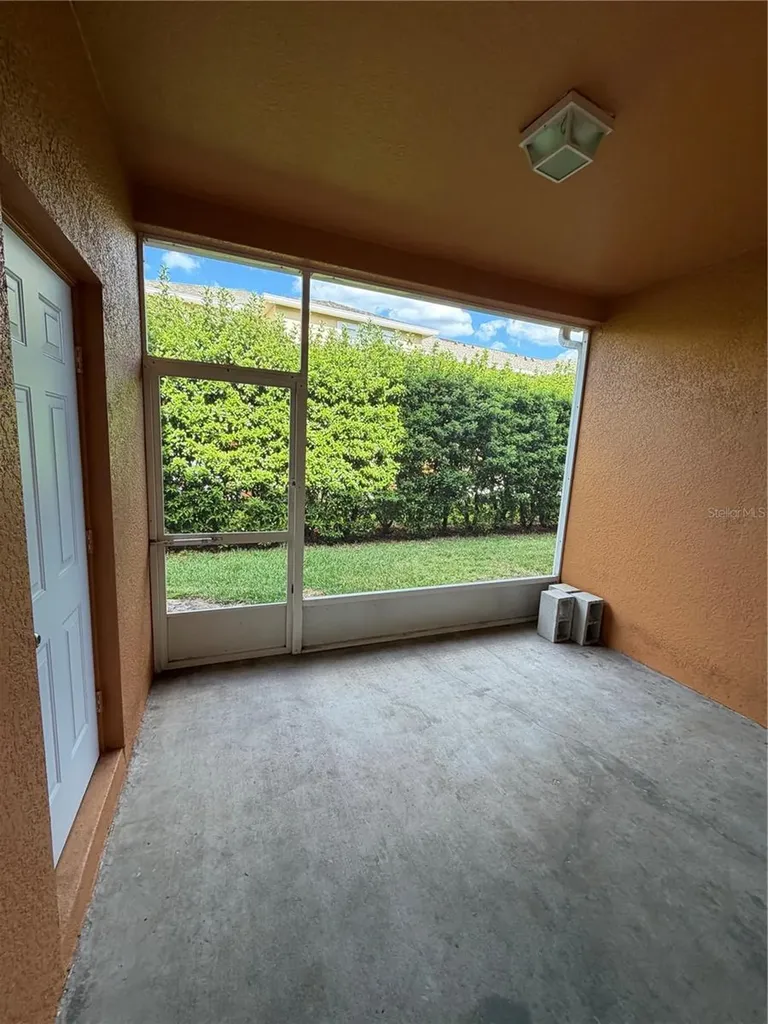 4154 Winding Vine Drive Lakeland FL 33812