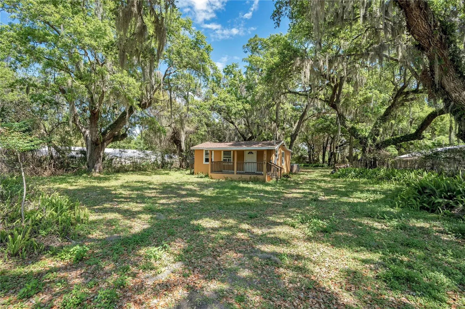 1705 Evergreen Street Kissimmee FL 34746