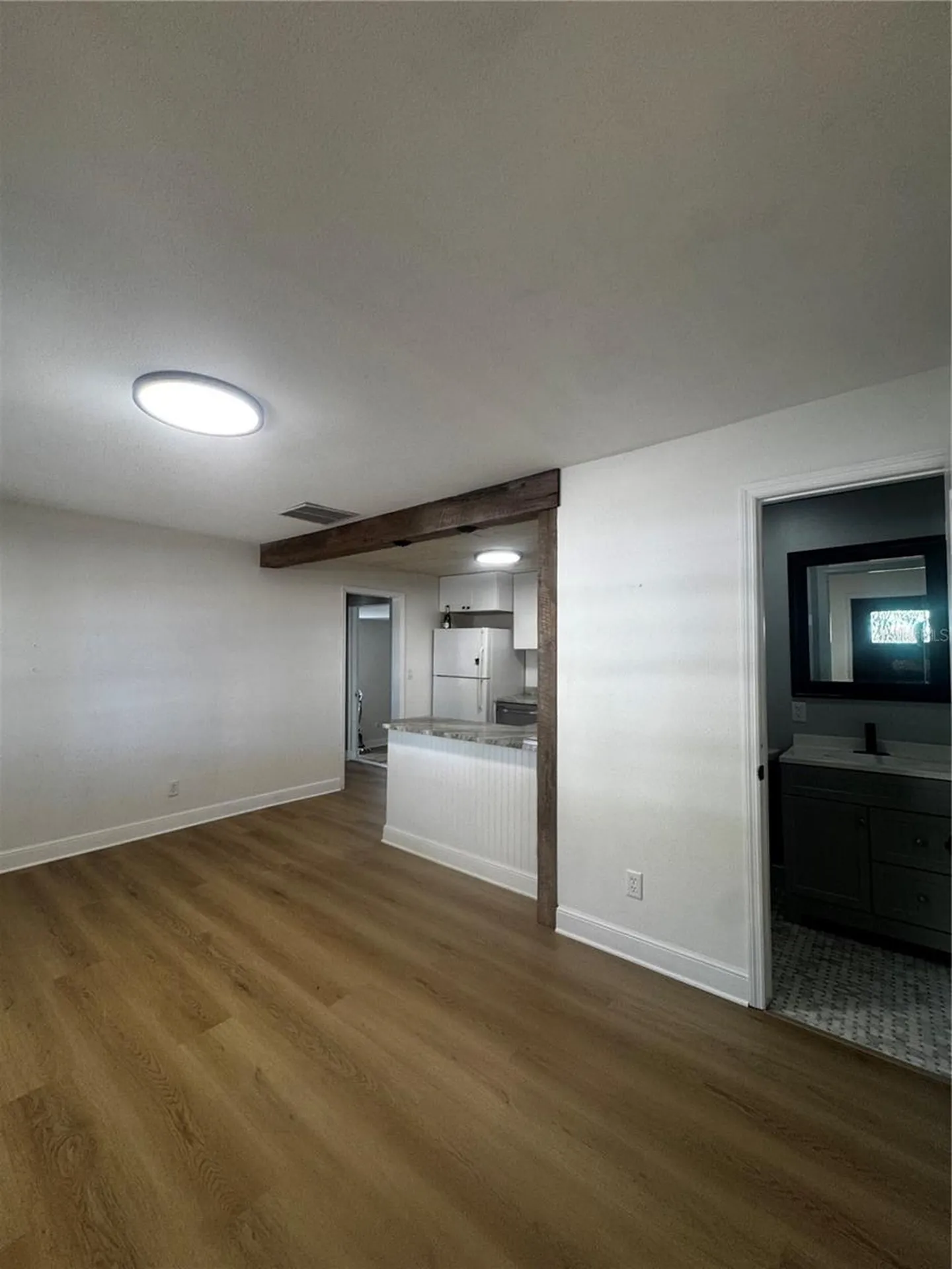 3008 Hillview Street Sarasota FL 34239