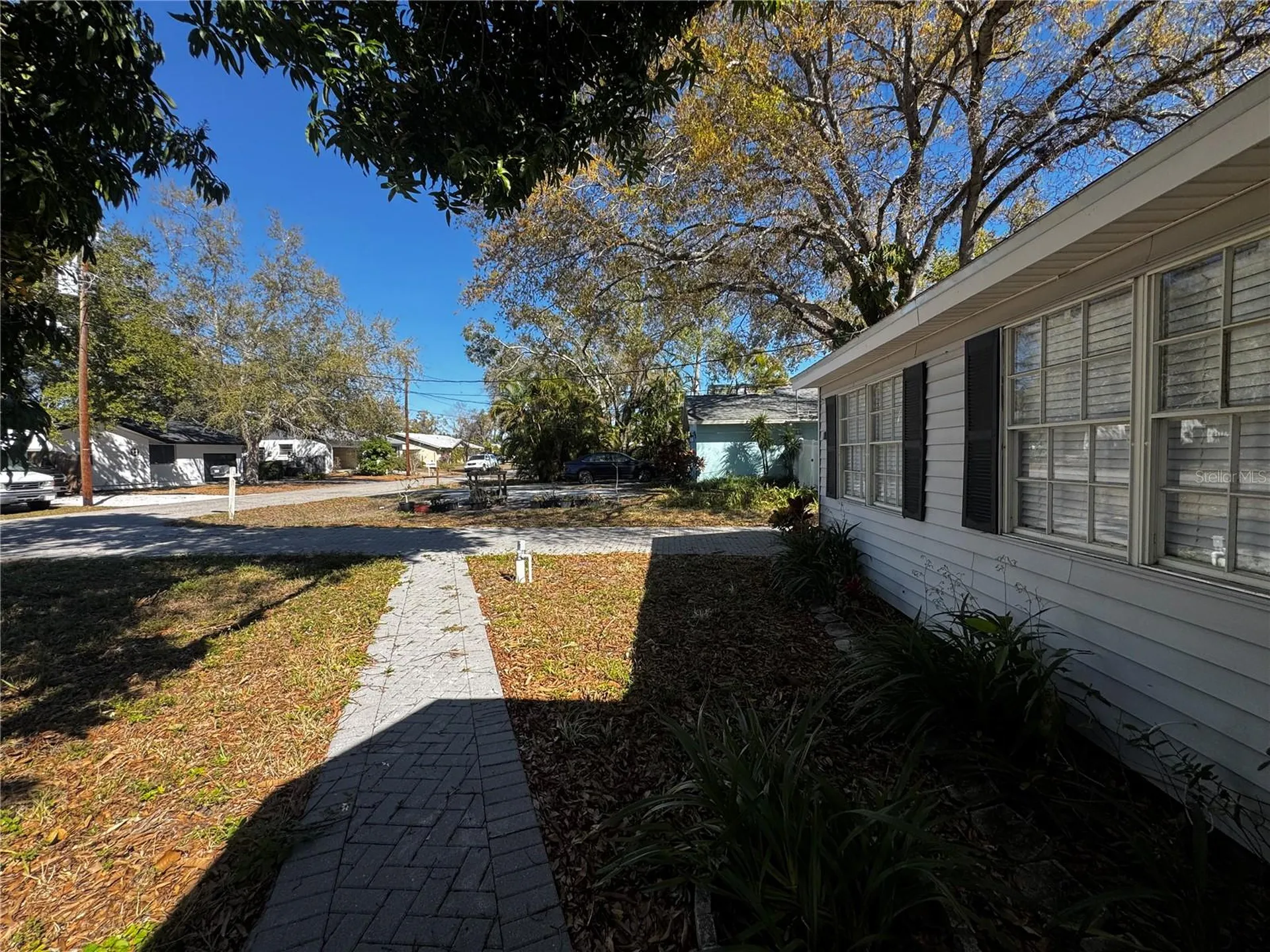 3008 Hillview Street Sarasota FL 34239