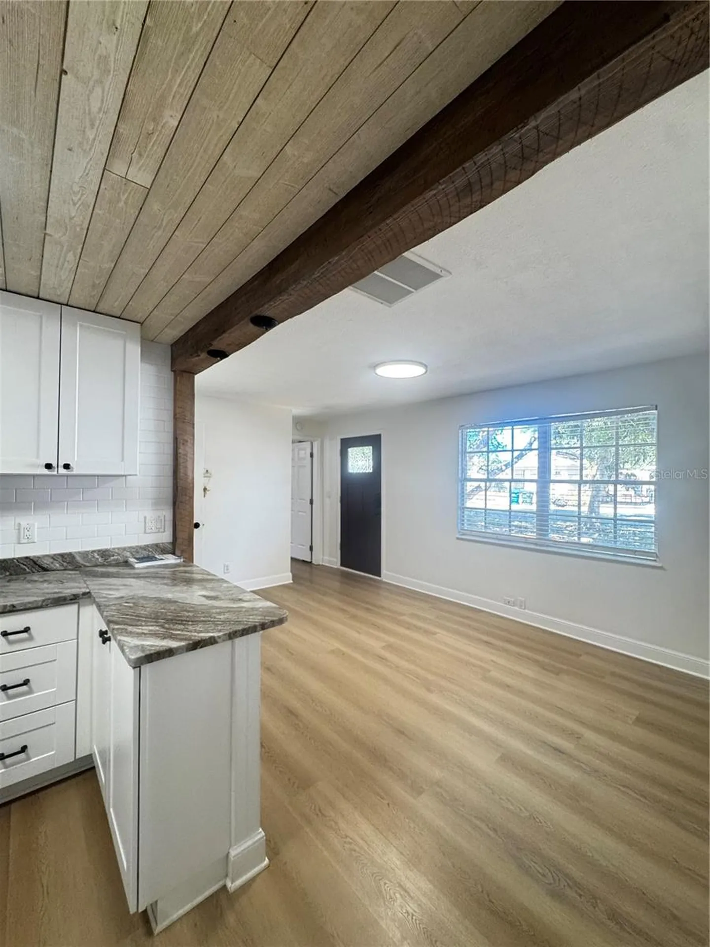 3008 Hillview Street Sarasota FL 34239