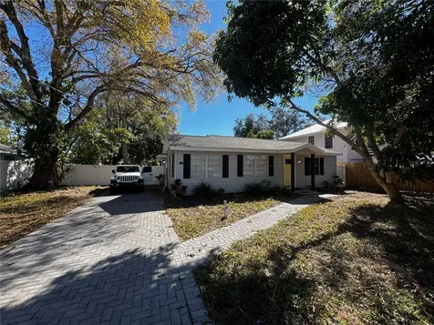 3008 Hillview Street Sarasota FL 34239