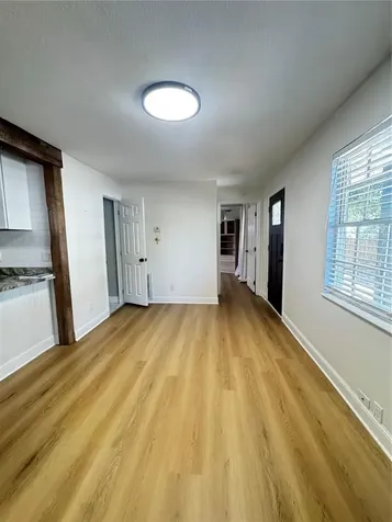 3008 Hillview Street Sarasota FL 34239