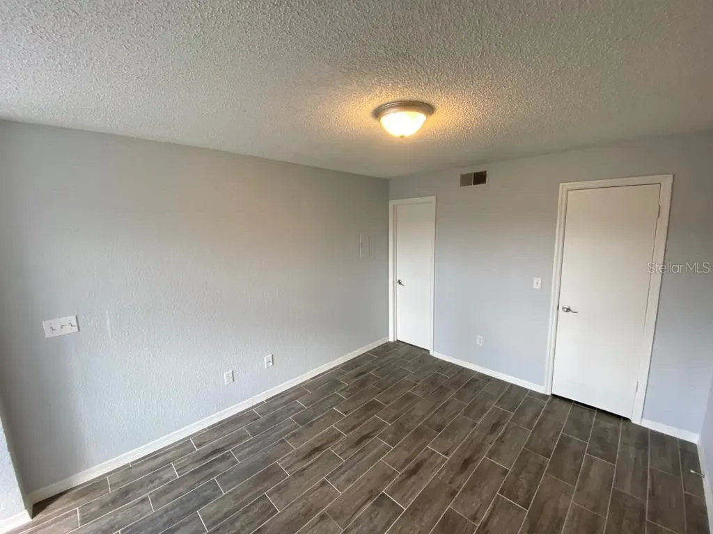 5152 Conroy Road Orlando FL 32811