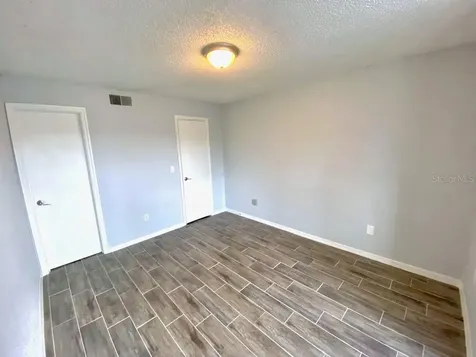 5152 Conroy Road Orlando FL 32811