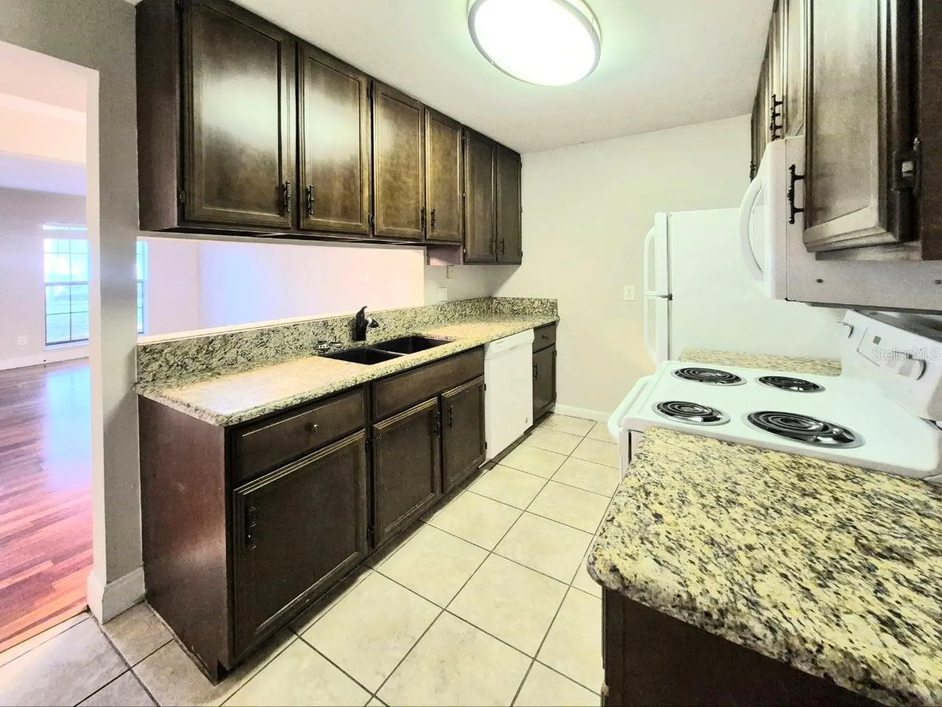3203 W Tacon Street Tampa FL 33629