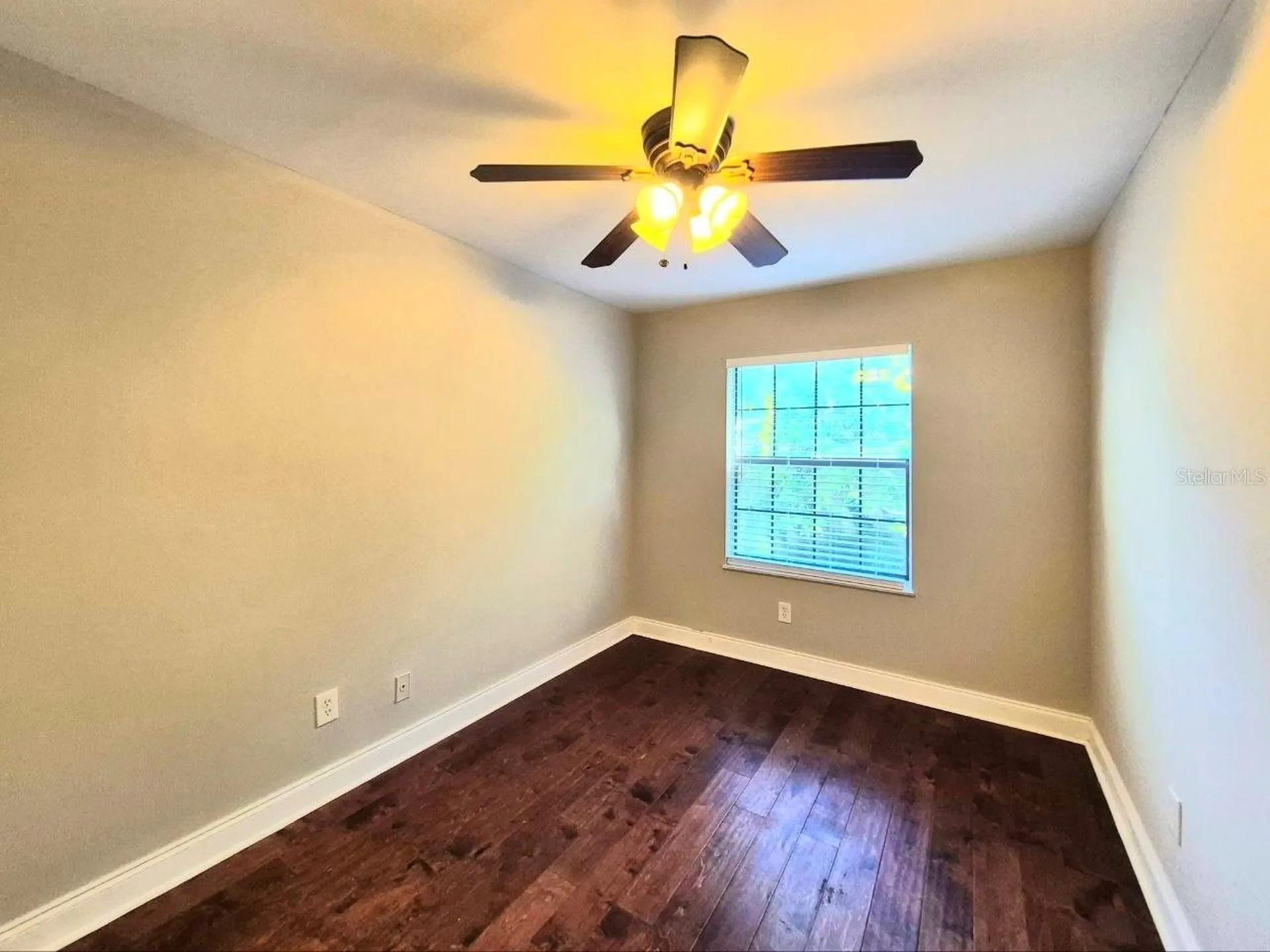 3203 W Tacon Street Tampa FL 33629