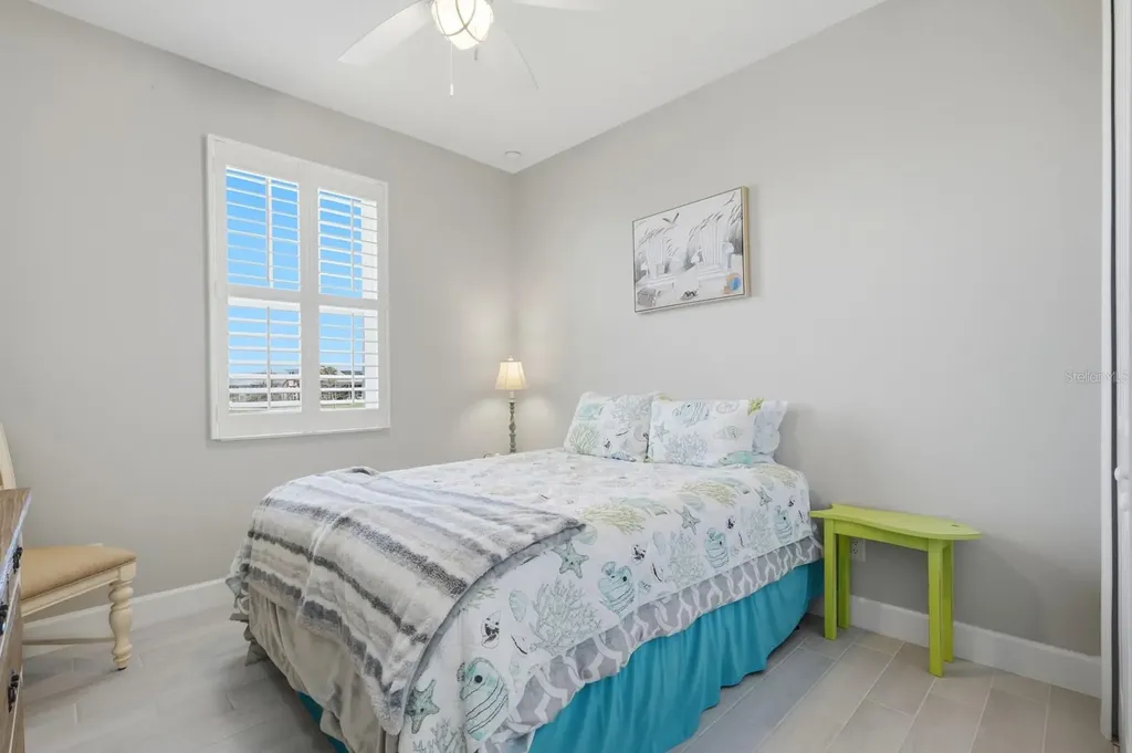 896 Coral Reef Way Daytona Beach FL 32124