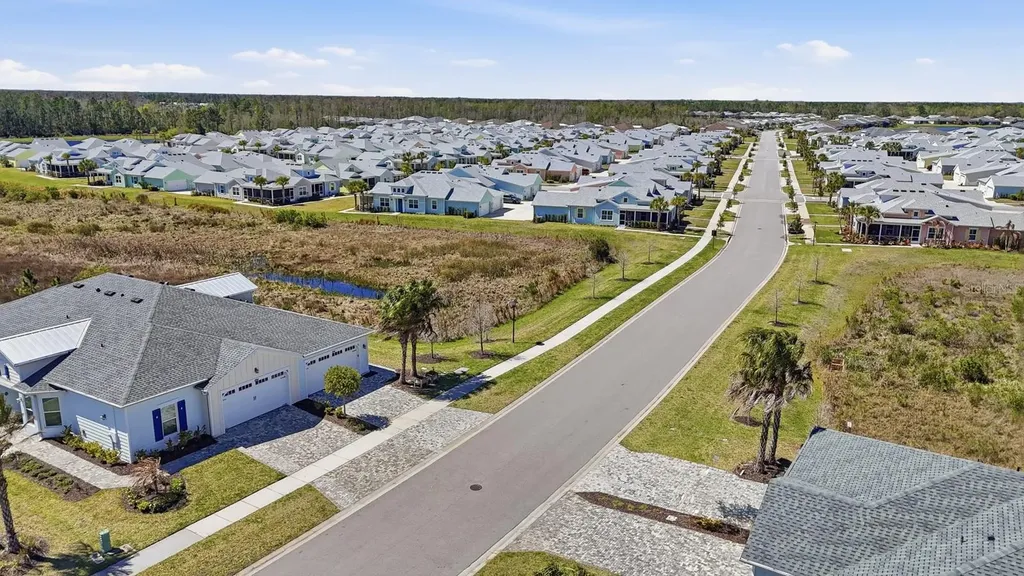 896 Coral Reef Way Daytona Beach FL 32124