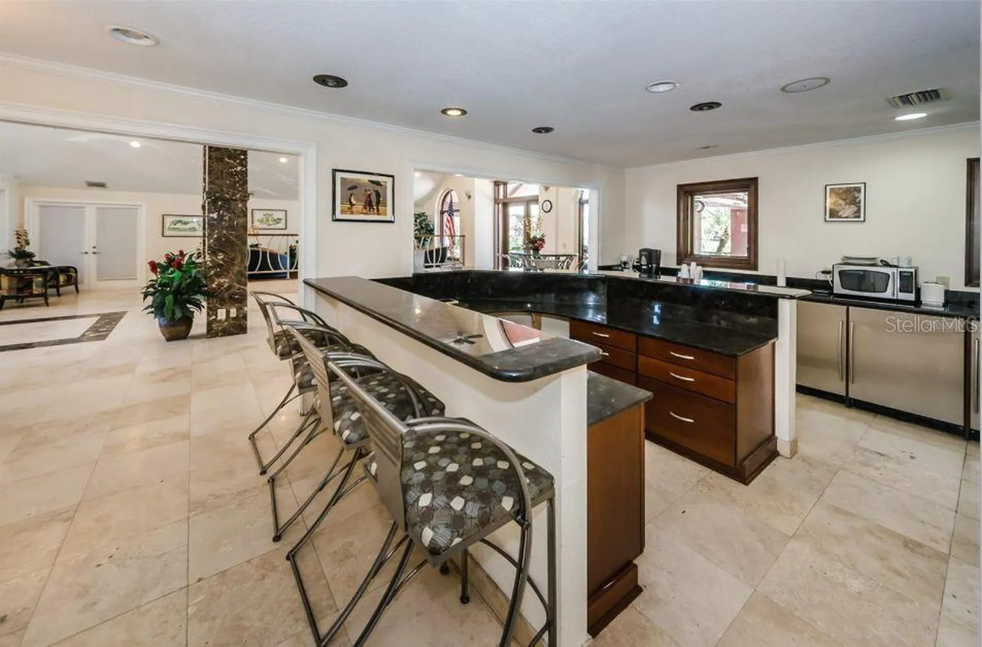 10265 Gandy Boulevard N St Petersburg FL 33702