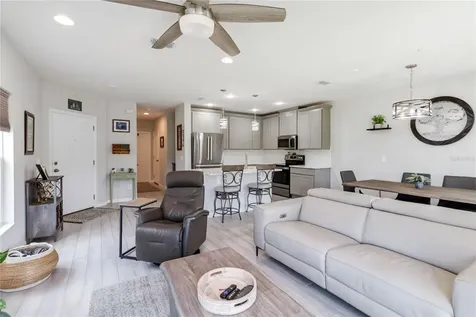 378 Cape Honeysuckle Place Sanford FL 32771