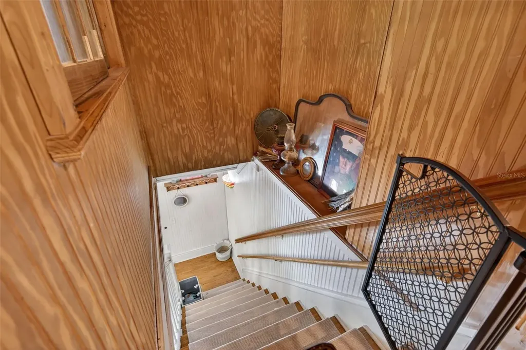 5572 S Marlin Point Floral City FL 34436