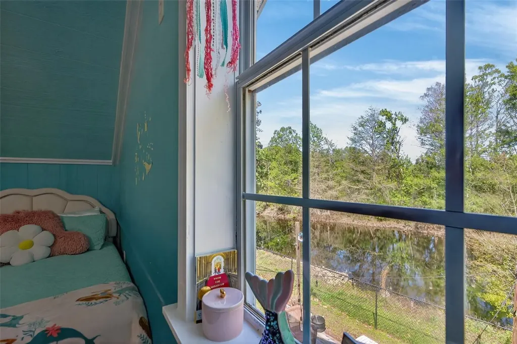 5572 S Marlin Point Floral City FL 34436
