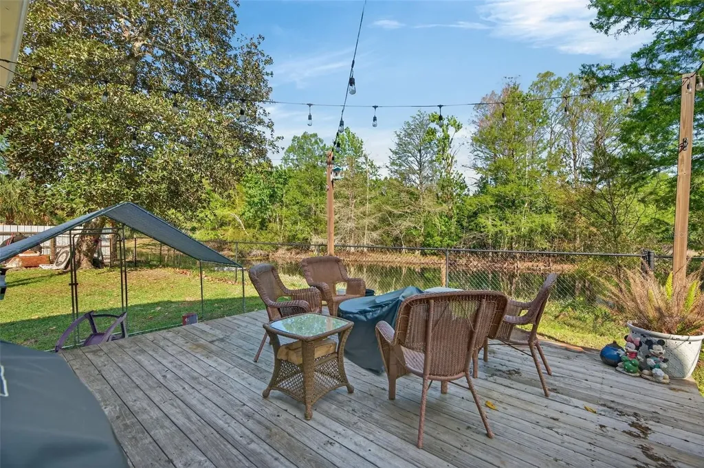 5572 S Marlin Point Floral City FL 34436