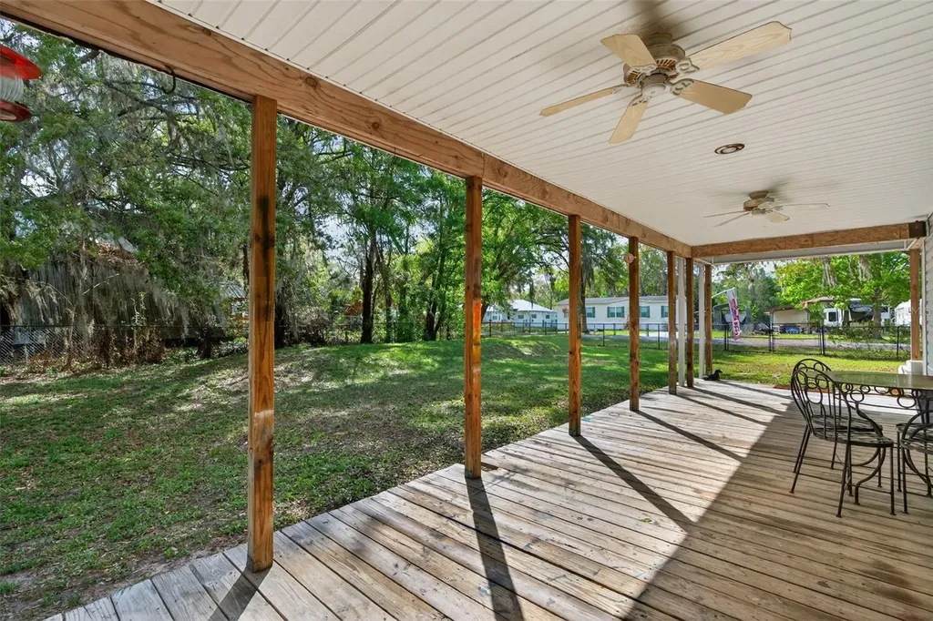 5572 S Marlin Point Floral City FL 34436