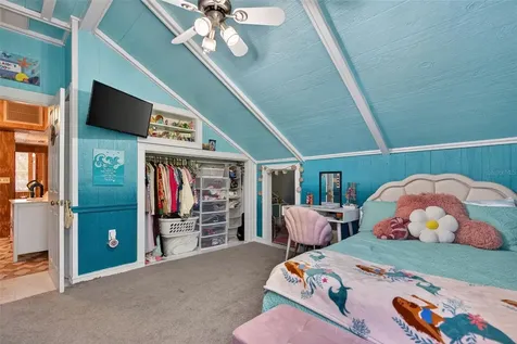 5572 S Marlin Point Floral City FL 34436