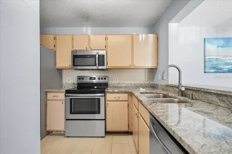 3705 SW 27th Street Gainesville FL 32608