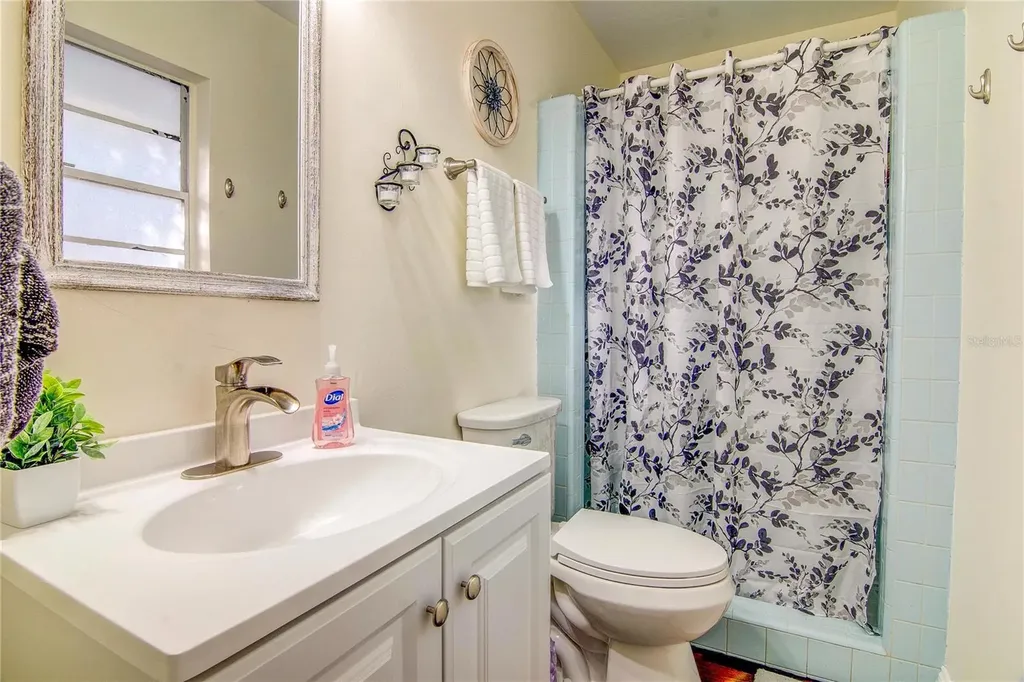 5727 NW 34th Street Gainesville FL 32653